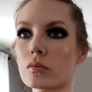 Meet your Posher, Echo